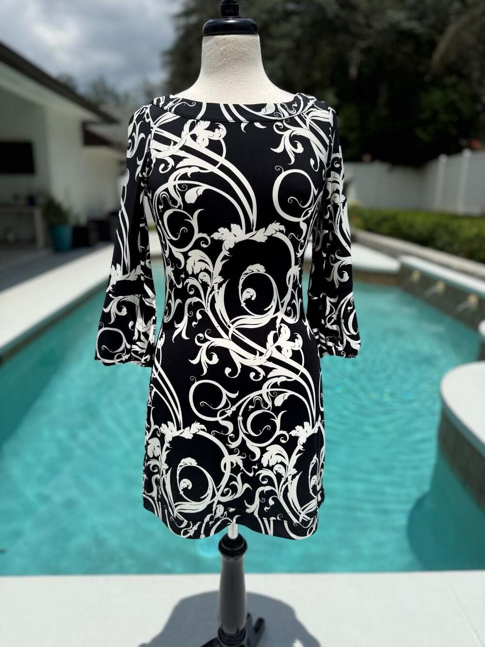 White House Black Market Baroque Scroll Print Shift Dress with Bell Sleeves